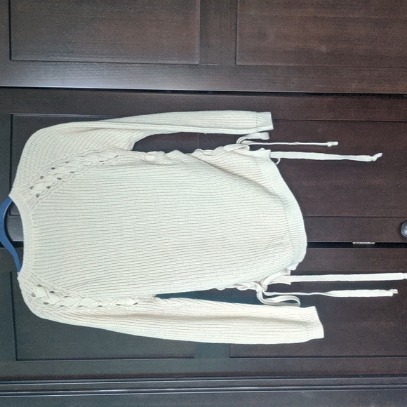 NWOT Francesca's Knit Sweater with Braid Details - Picture 3 of 4